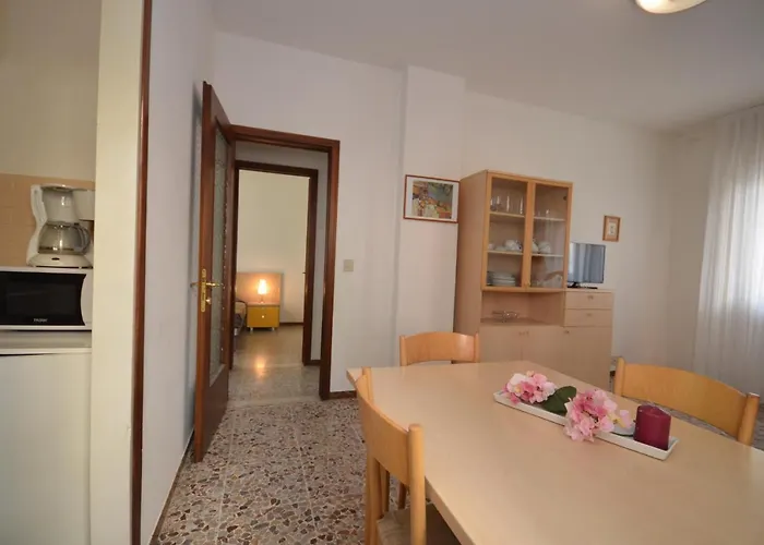 Giusi, Maria E Campiello Lejlighed *